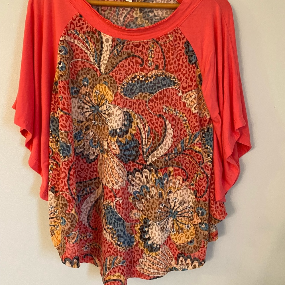 Yak N Yeti pink and print short sleeve blouse